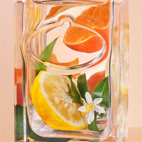 infusion de mandarine fragrance.